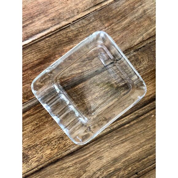 Vintage Clear Glass Ashtray, Art Deco Design Dish, Trinket Dish, Retro Ashtray - Picture 5 of 10